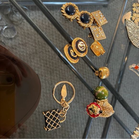 St. John’s jewelry set